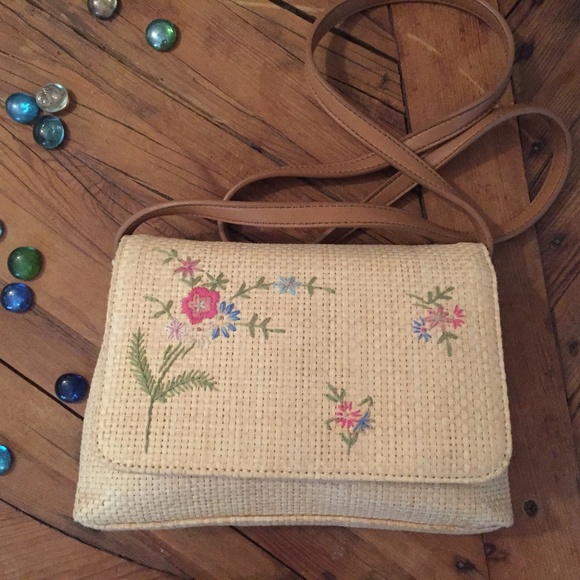 Fossil Handbags - Fossil Straw Crossbody Bag Embroidered Flowers